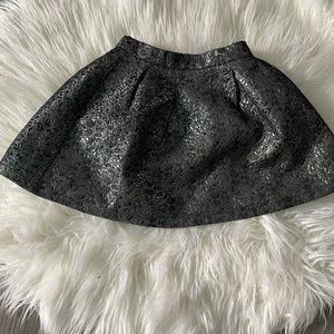 🖤Ruby & Bloom🖤Silver Metallic Skirt NWOT Girl Size 8